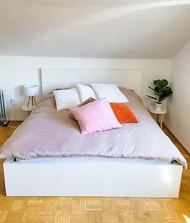 Appartement Dg Links -wunderschoene 40m² Grosse City Naehe Salzburg Freilassing